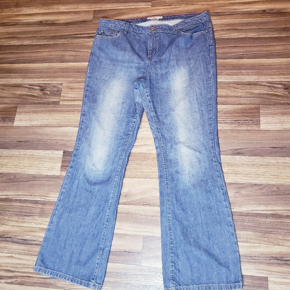 TOMMY HILFIGER JEANS
